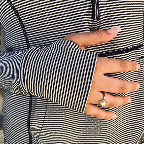 Half Zip Running Jacket - Picture 4 of 5